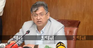 গোয়েন্দা তথ্যের ভিত্তিতে ৬ জেলায় সেনা মোতায়েন: সচিবালয়ে স্বরাষ্ট্রমন্ত্রী
